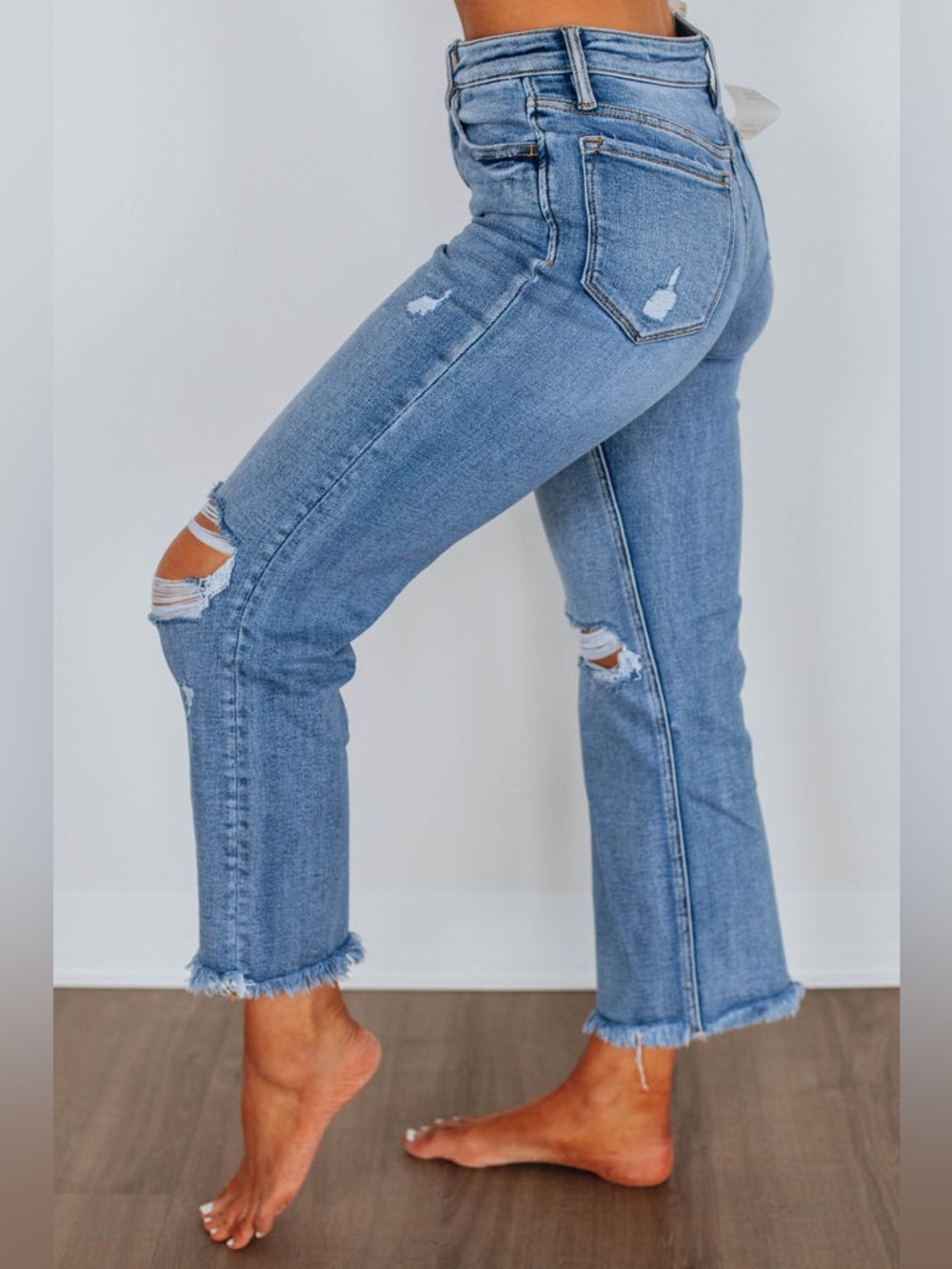 Vervet Maven Destroyed Ankle Jeans - Picture 2 of 10